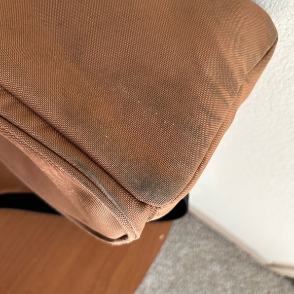 Carhartt Deluxe Dual Compartment
Insulated Lunch Cooler Bag - Picture 6 of 12